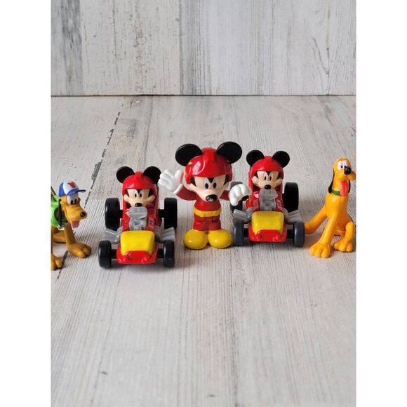 Disney Mickey Mouse Pluto mechanic car race set toy figure - Picture 2 of 11